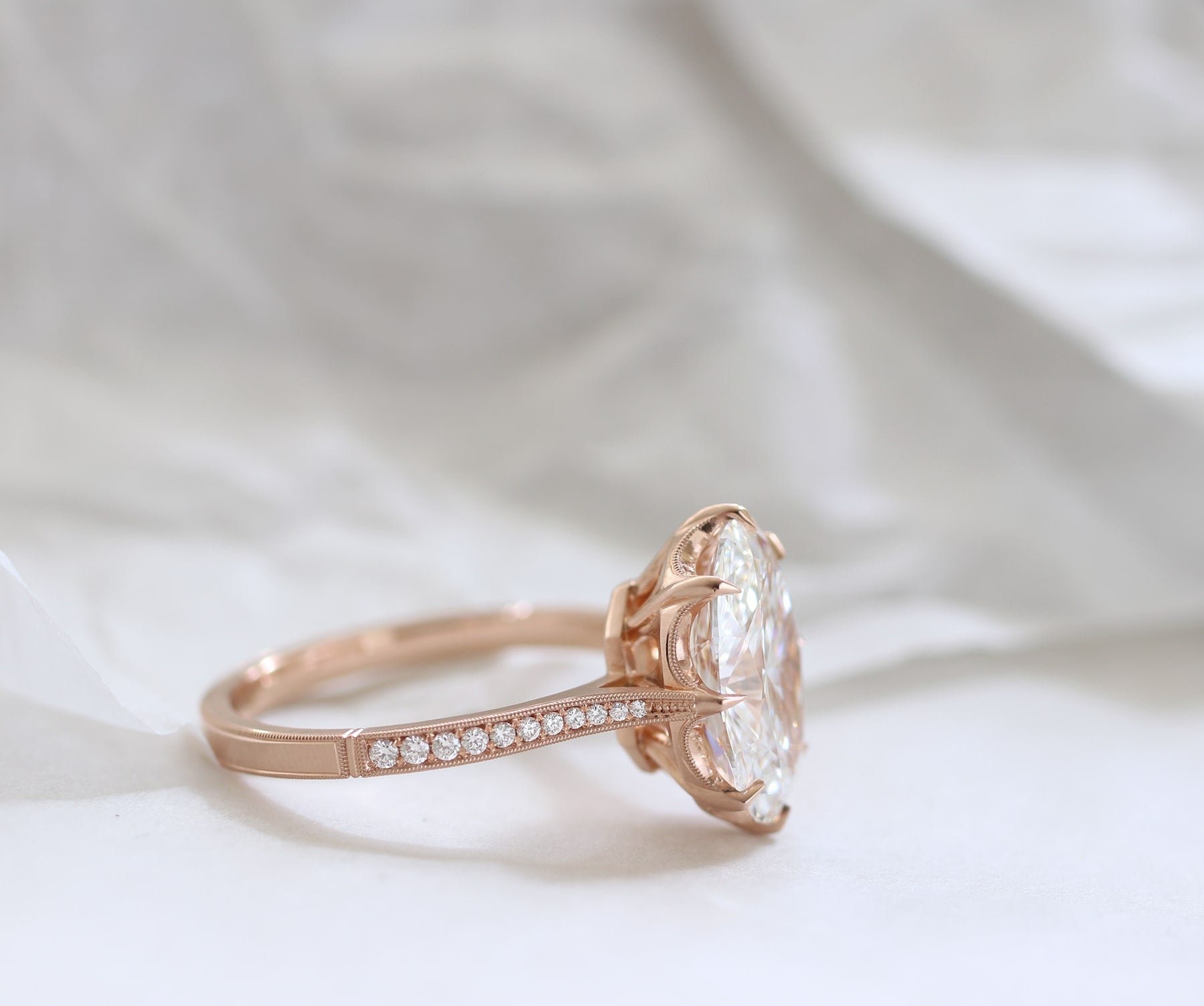Victoria Solitaire 18K Rose Gold